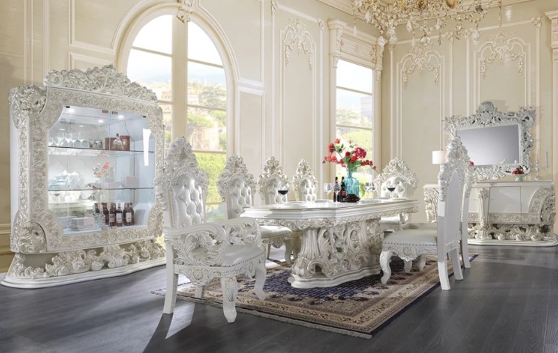 Adara Dining Room Set in Antique White