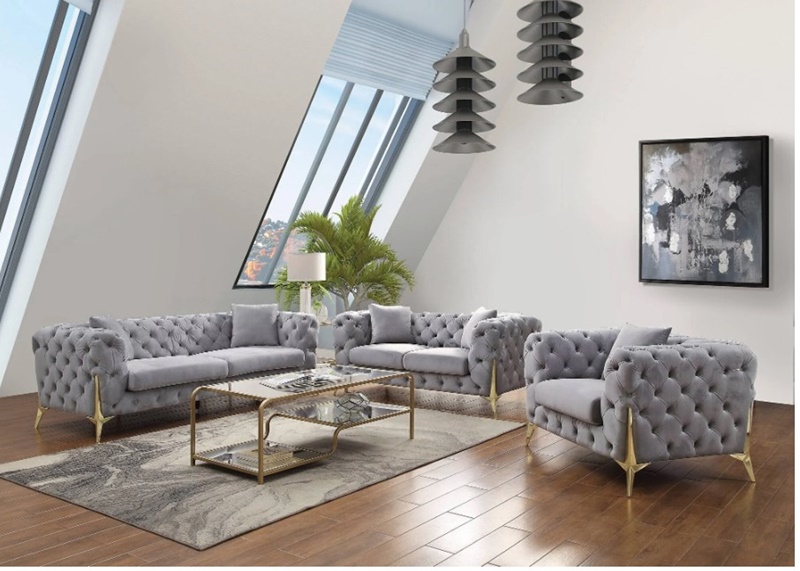 Jelanea Regal Sofa Set in Gray