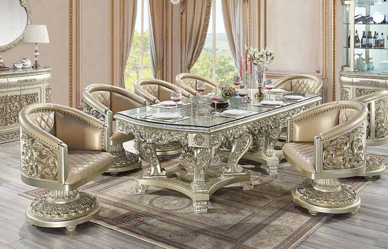 Sorina Dining Room Set in Antique Gold