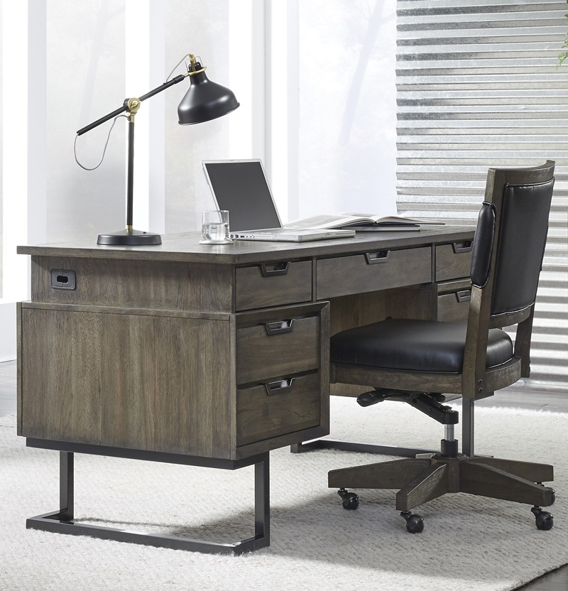 Harper Point Executive Desk Set