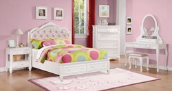 Caroline Youth Bedroom Set with Storage Bed in White