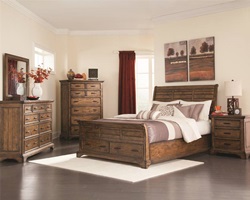 Elk Grove Bedroom Set with Sleigh Storage Bed
