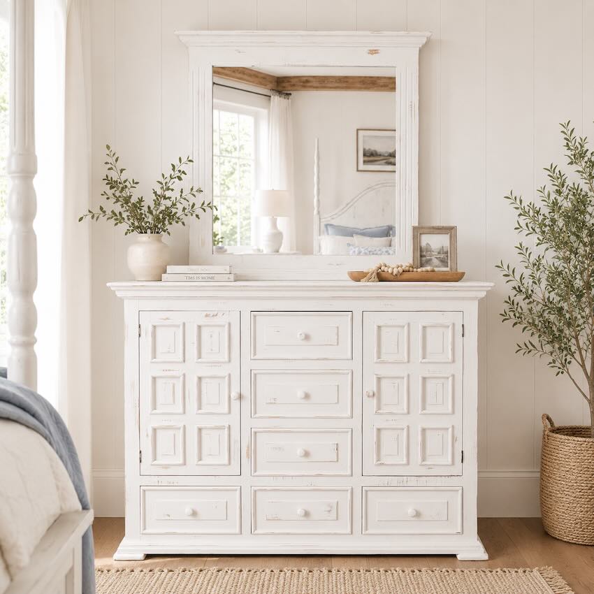 Cottage Grove White Farmhouse Bedroom Set with Poster Bed