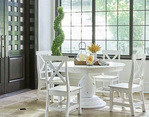 Britton Dining Room Set in White