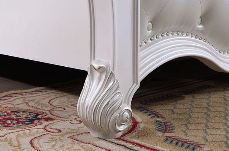 Cremona Ornate Bedroom Set in White