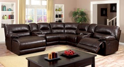 Glasgow Reclining Sectional in Leath-Aire