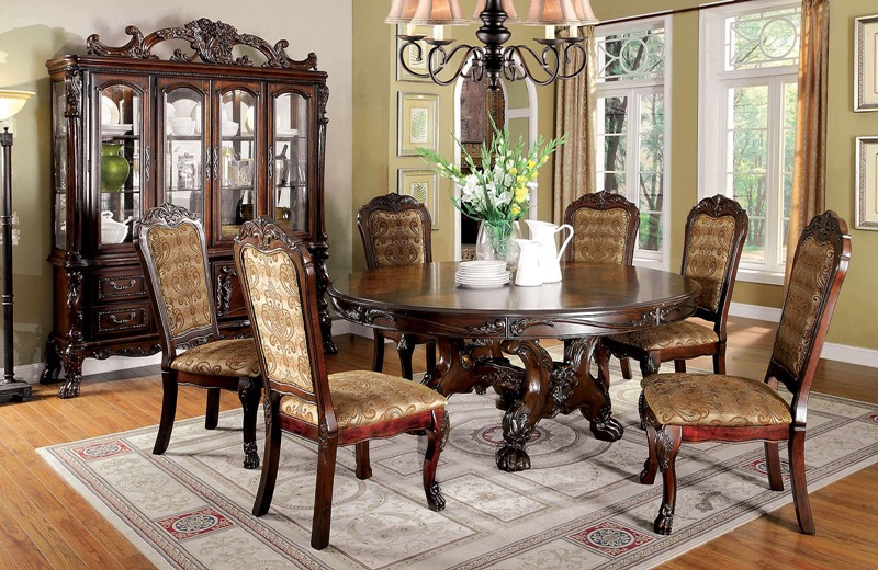 Medieve Formal Dining Room Set with Round Table in Cherry