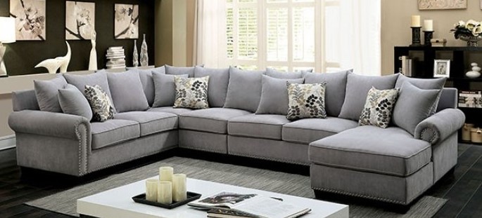 Skyler Sectional Sofa in Gray