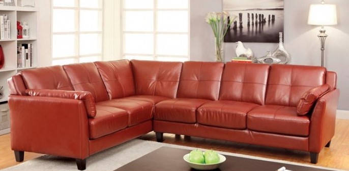 Peever Sectional Sofa in Mahogany Red