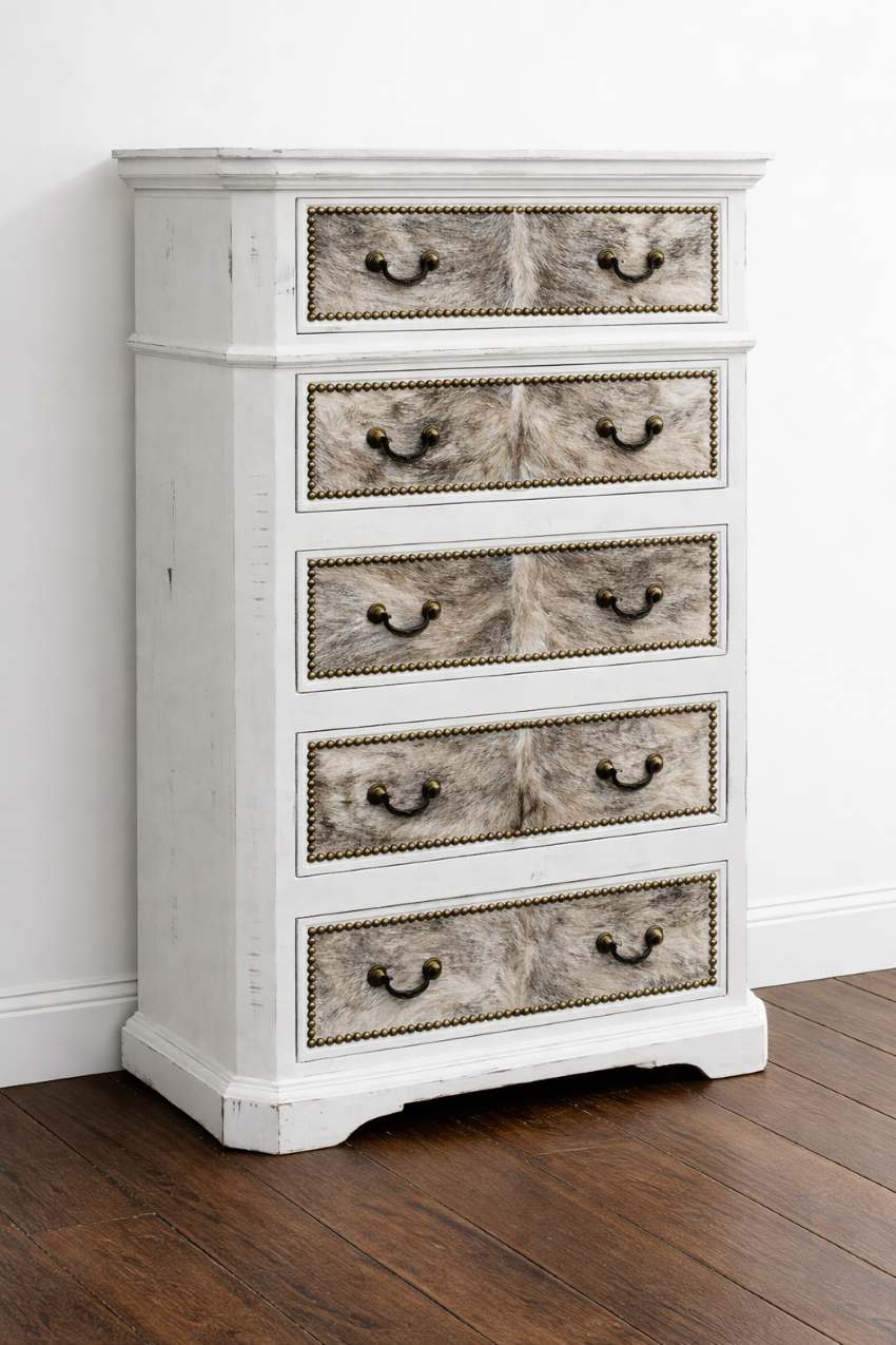 Lakewood White Country Cowhide 6-Piece King Bedroom Set