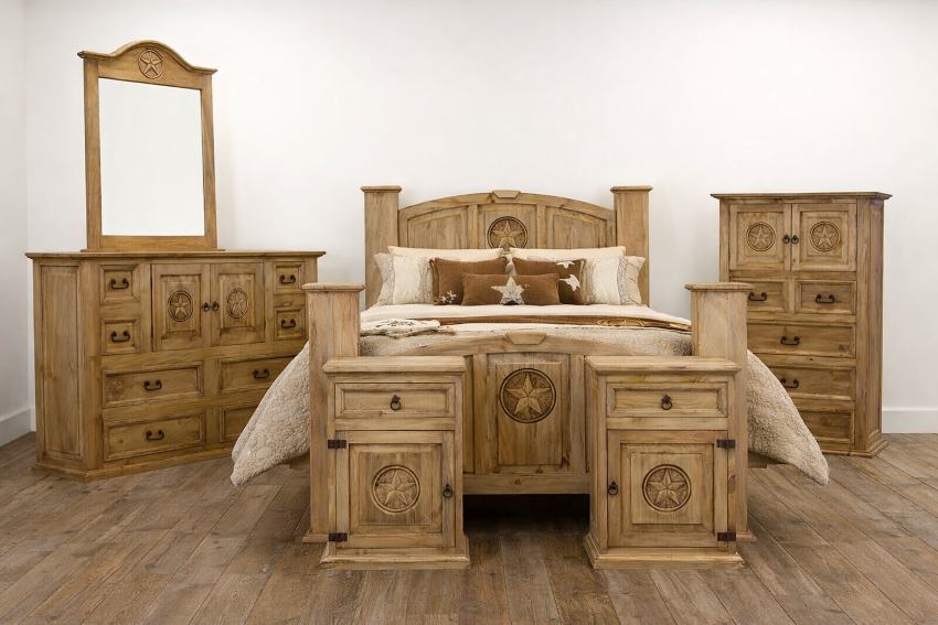 Mansion Western Rustic Texas Star Bedroom Set in Honey