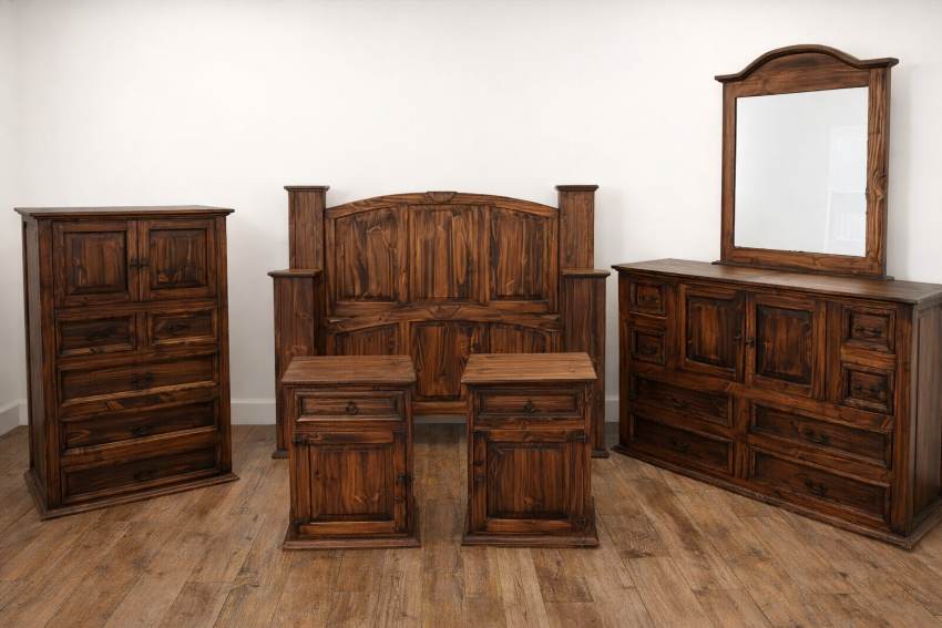 Mansion Western Rustic Bedroom Set in Dark Brown