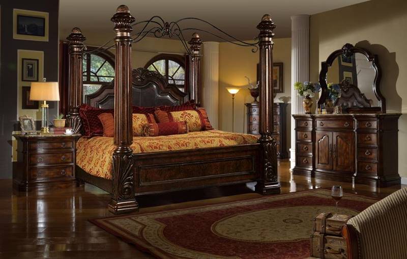 Grand Estate Bedroom Queen Set with Canopy Bed *Reduced Pricing*